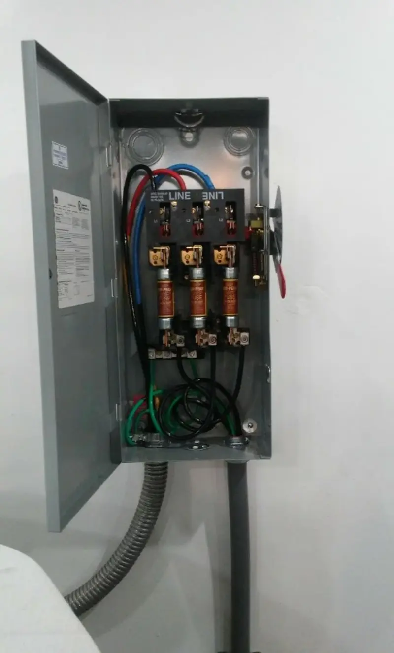Three-phase disconnect switch installed for Electrical Wiring & Rewiring in Albertville